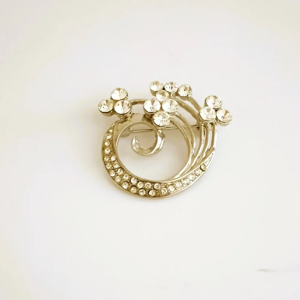 Vintage Floral Swirl Pave Brooch Silver Tone Clear Stone Sparkle Pin Jewelry